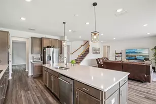 11032 Sundrift Dr, Tampa, FL 33647 - Photo 13