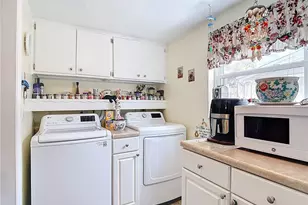 11114 White Oak Ln, Port Richey, FL 34668 - Photo 47