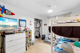 1810 Green Ridge Rd, Tampa, FL 33619 - Photo 11