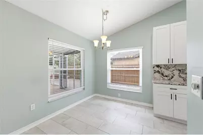 11421 Glenmont Drive, Tampa, FL 33635 - Photo 15