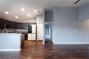 6517 Bayston Hill Pl, Zephyrhills, FL 33541 - Photo 9