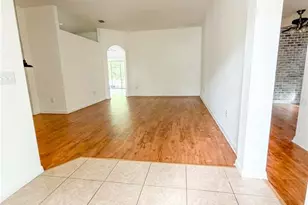 3229 Dunstable Dr, Land O Lakes, FL 34638 - Photo 3