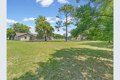 10700 Luscombe Court, New Port Richey, FL 34654 - Photo 47