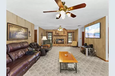 10700 Luscombe Court, New Port Richey, FL 34654 - Photo 15