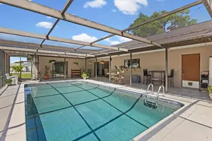 10700 Luscombe Ct, New Port Richey, FL 34654 - Photo 37