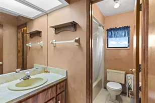 10700 Luscombe Ct, New Port Richey, FL 34654 - Photo 29