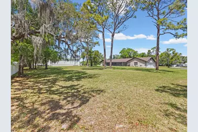 10700 Luscombe Court, New Port Richey, FL 34654 - Photo 45