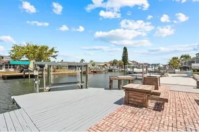 7239 Southwind Drive, Hudson, FL 34667 - Photo 5