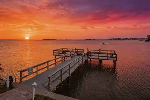 464 N Paula Dr, Dunedin, FL 34698 - Photo 5