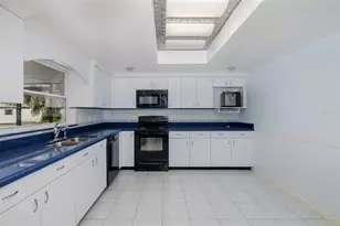 9947 Grove Dr, New Port Richey, FL 34654 - Photo 45