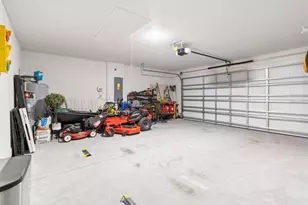 11042 Heth Ct, Weeki Wachee, FL 34613 - Photo 33