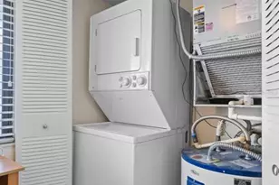 8211 Brent St, Port Richey, FL 34668 - Photo 27