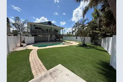 3500 Overlook Drive NE, Saint Petersburg, FL 33703 - Photo 5
