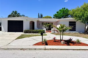 10019 Sleepy Hollow Ln, Port Richey, FL 34668 - Photo 1