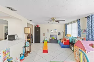 5646 Andrea Dr, Holiday, FL 34690 - Photo 13