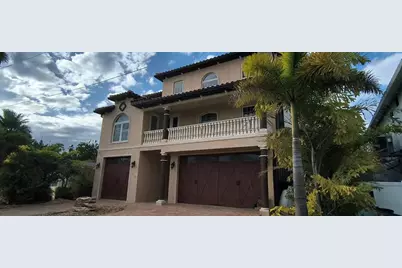 352 145th Avenue E, Madeira Beach, FL 33708 - Photo 1