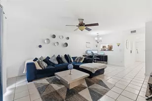 6340 Newtown Cir, Tampa, FL 33615 - Photo 11