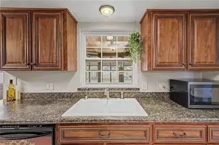 319 Dartmouth Ave, Spring Hill, FL 34606 - Photo 21