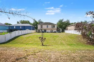 720 Valrico Hills Ln, Valrico, FL 33594 - Photo 19