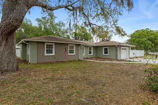 7367 Gates Cir, Spring Hill, FL 34606 - Photo 3