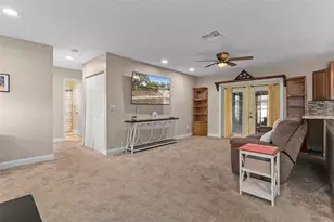 7367 Gates Cir, Spring Hill, FL 34606 - Photo 17