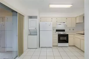 4832 Sunnybrook Dr, New Port Richey, FL 34653 - Photo 9