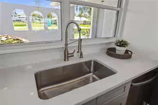 11930 W Bayshore Dr, Crystal River, FL 34429 - Photo 55