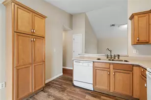 4631 Eagle Ranch Dr, Zephyrhills, FL 33542 - Photo 17