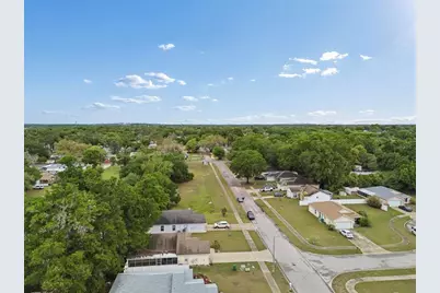 4631 Eagle Ranch Drive, Zephyrhills, FL 33542 - Photo 57
