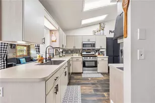 16620 Kerry Hills Ln, Spring Hill, FL 34610 - Photo 5