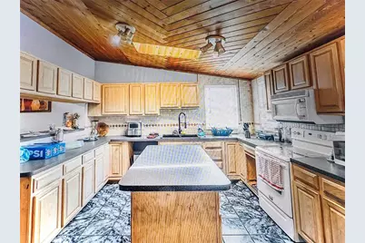 5543 Moog Road, New Port Richey, FL 34652 - Photo 9