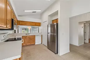 18452 Fairway Green Dr, Hudson, FL 34667 - Photo 9