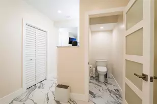 1365 Snell Isle Blvd NE, Saint Petersburg, FL 33704 - Photo 55