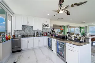 1365 Snell Isle Blvd NE, Saint Petersburg, FL 33704 - Photo 29