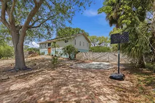 1314 Oleander Dr, Tarpon Springs, FL 34689 - Photo 67