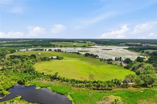 18610 Townsend House Rd, Dade City, FL 33523 - Photo 93