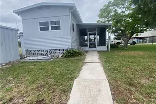 6841 Osprey Ln, Hudson, FL 34667 - Photo 9