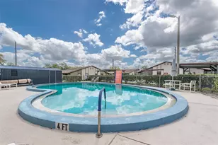 37730 Alissa Dr, Zephyrhills, FL 33542 - Photo 31