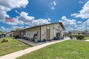 37730 Alissa Dr, Zephyrhills, FL 33542 - Photo 29