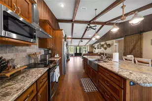 4639 SW Wilson Springs Rd, Fort White, FL 32038 - Photo 9
