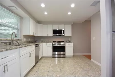 5484 Alderwood Street, Spring Hill, FL 34606 - Photo 9