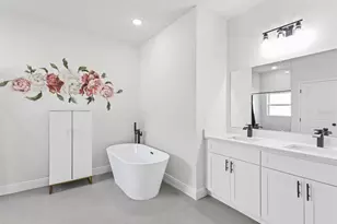 766 Marion Oaks Manor, Ocala, FL 34473 - Photo 17