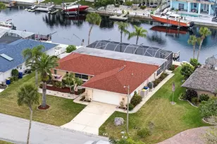 5110 Porpoise Pl, New Port Richey, FL 34652 - Photo 11