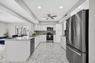 5110 Porpoise Pl, New Port Richey, FL 34652 - Photo 13