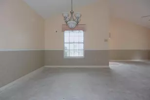 2401 SW 20th Ct, Ocala, FL 34471 - Photo 13