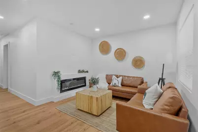 3243 6th Avenue S, Saint Petersburg, FL 33712 - Photo 3