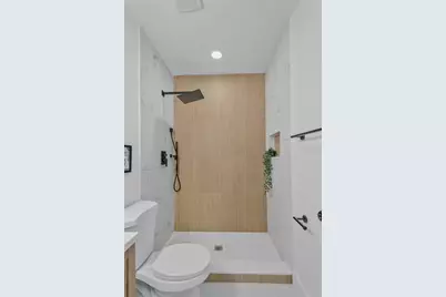 3243 6th Avenue S, Saint Petersburg, FL 33712 - Photo 11