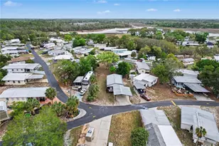 9569 Gray Fox Dr, Weeki Wachee, FL 34613 - Photo 25