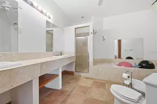 2017 Harbour Watch Cir, Tarpon Springs, FL 34689 - Photo 55