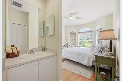 2017 Harbour Watch Circle, Tarpon Springs, FL 34689 - Photo 47